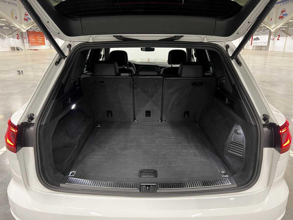 Volkswagen Touareg, 2018 Фото №10