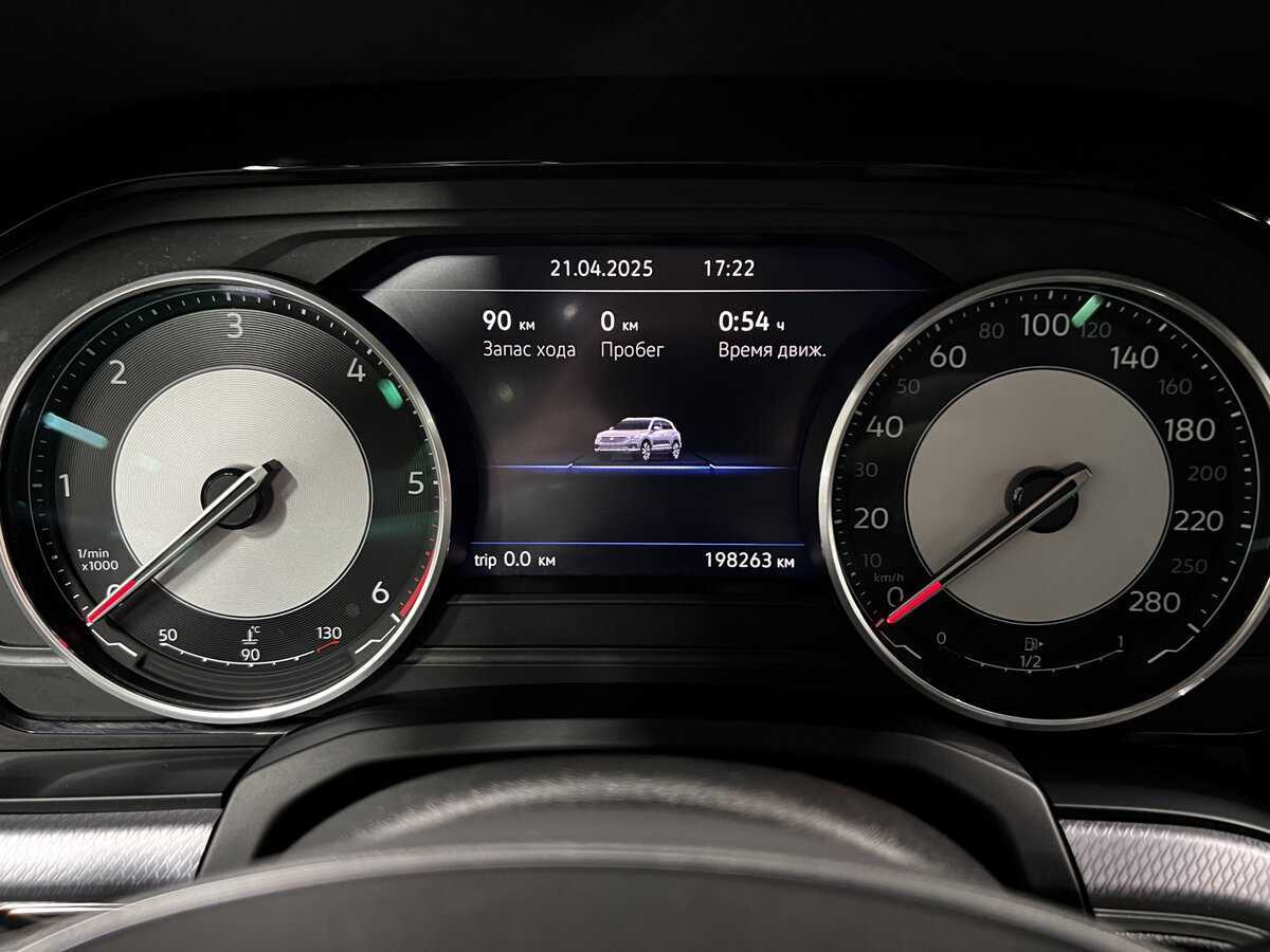 Volkswagen Touareg, 2018 Фото №13