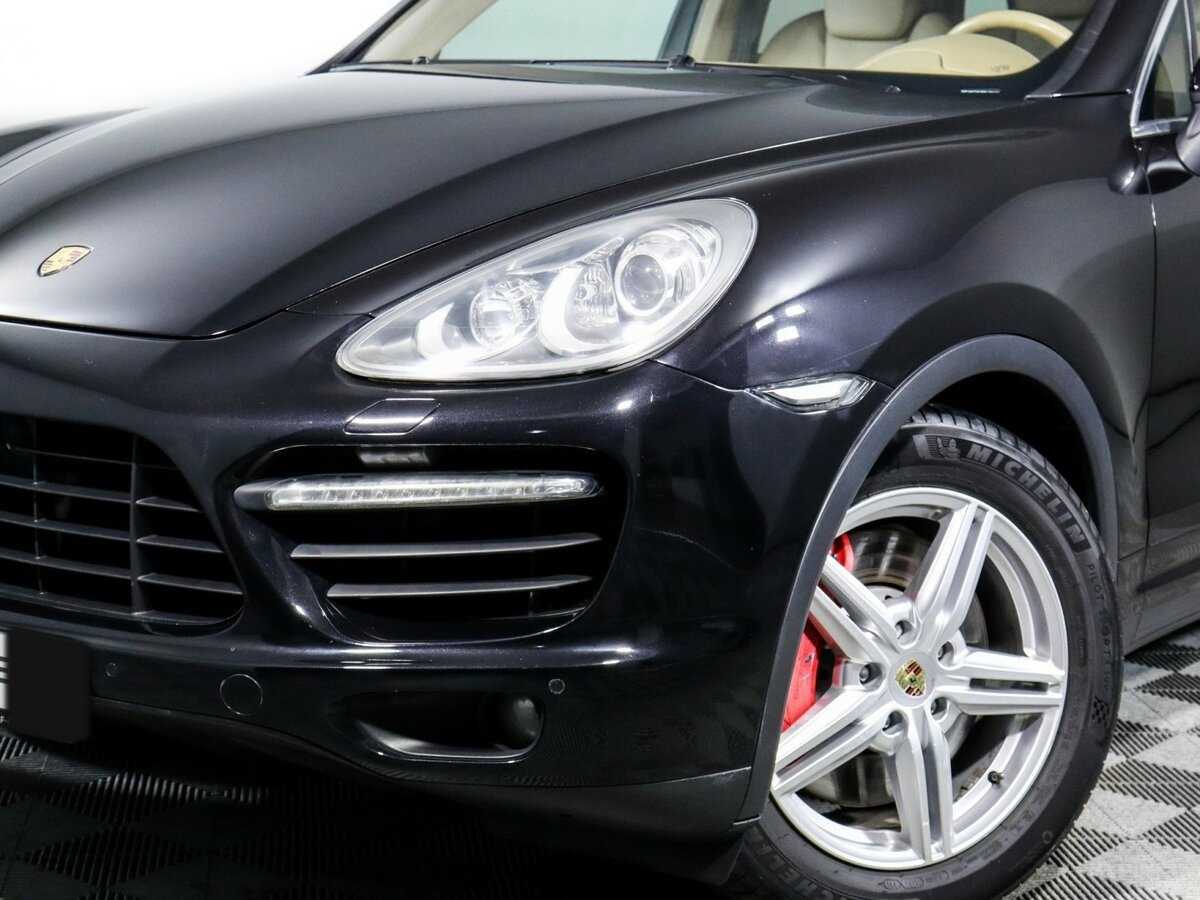 Porsche Cayenne Turbo, 2010 Фото №14