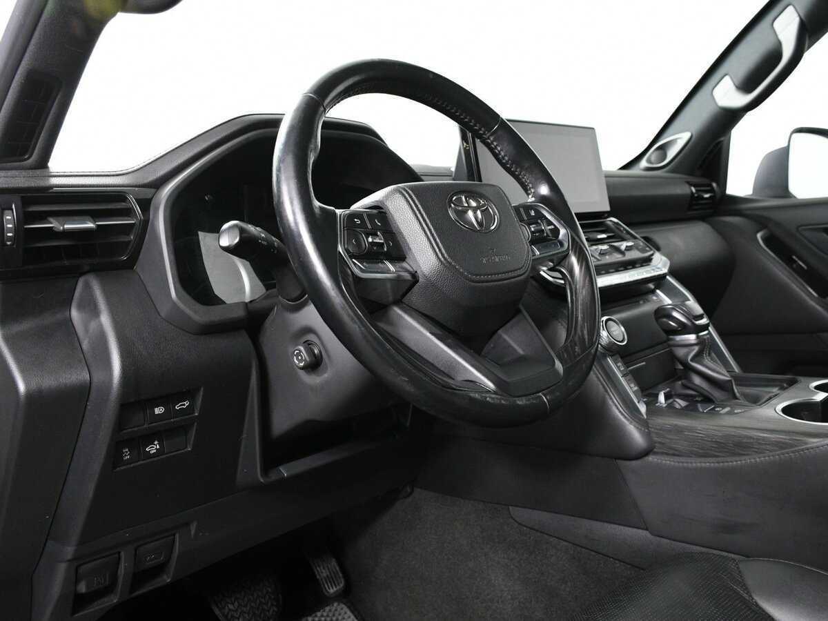Toyota Land Cruiser, 2021 Фото №13
