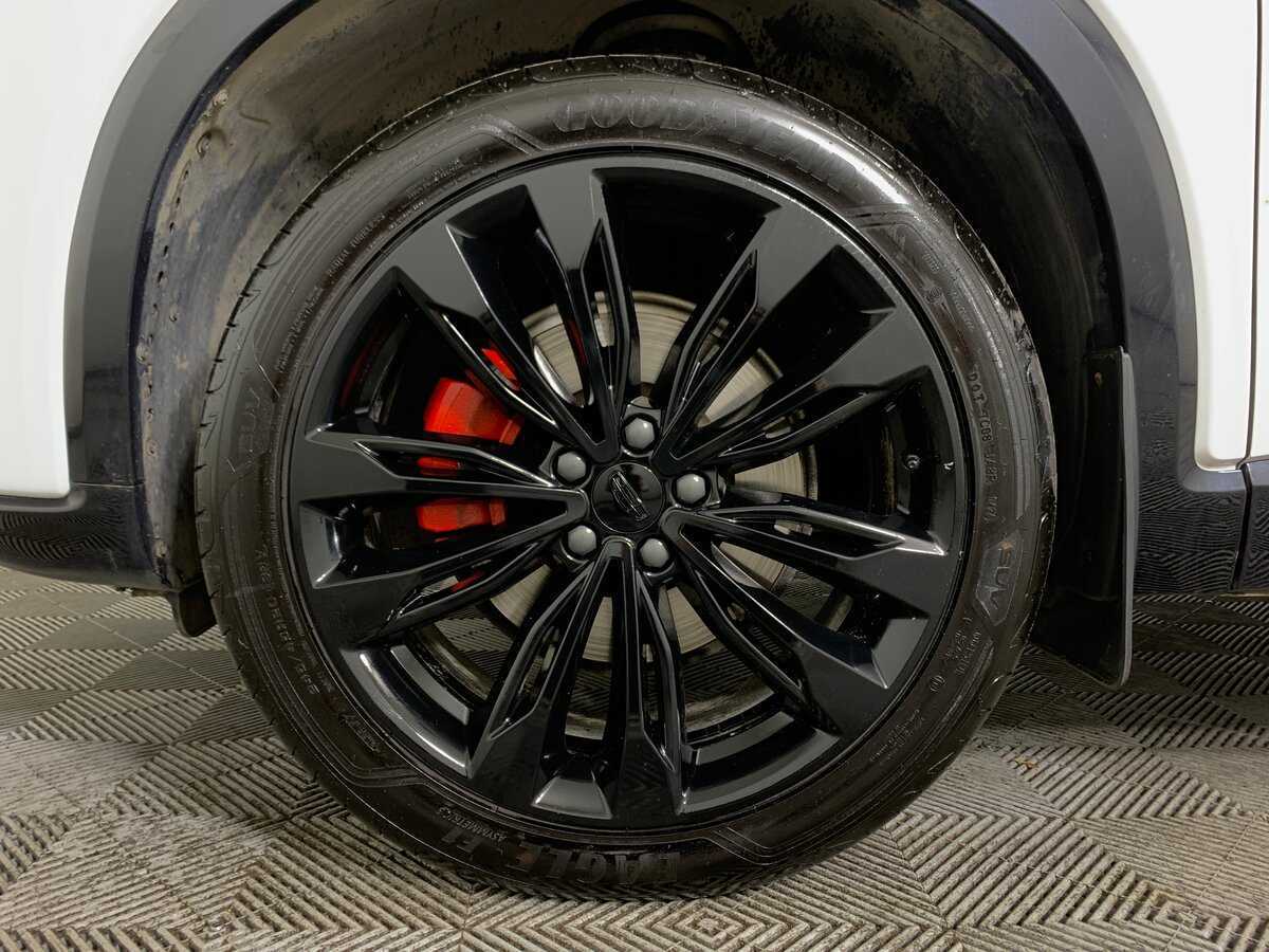 Geely Tugella, 2024 Фото №9