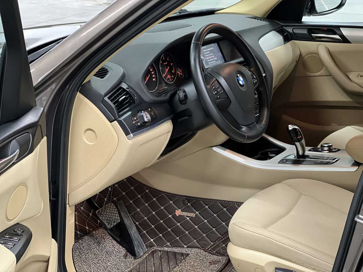 BMW X3 20d xDrive, 2011 Фото №16