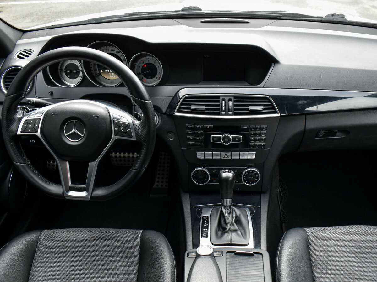 Mercedes-Benz C-Класс 180 BlueEFFICIENCY, 2011 Фото №14