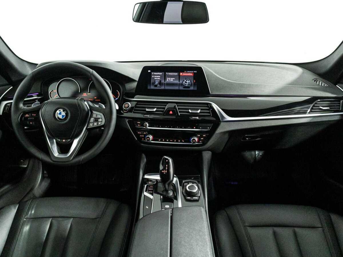 BMW 5 серии 520d, 2020 Фото №13