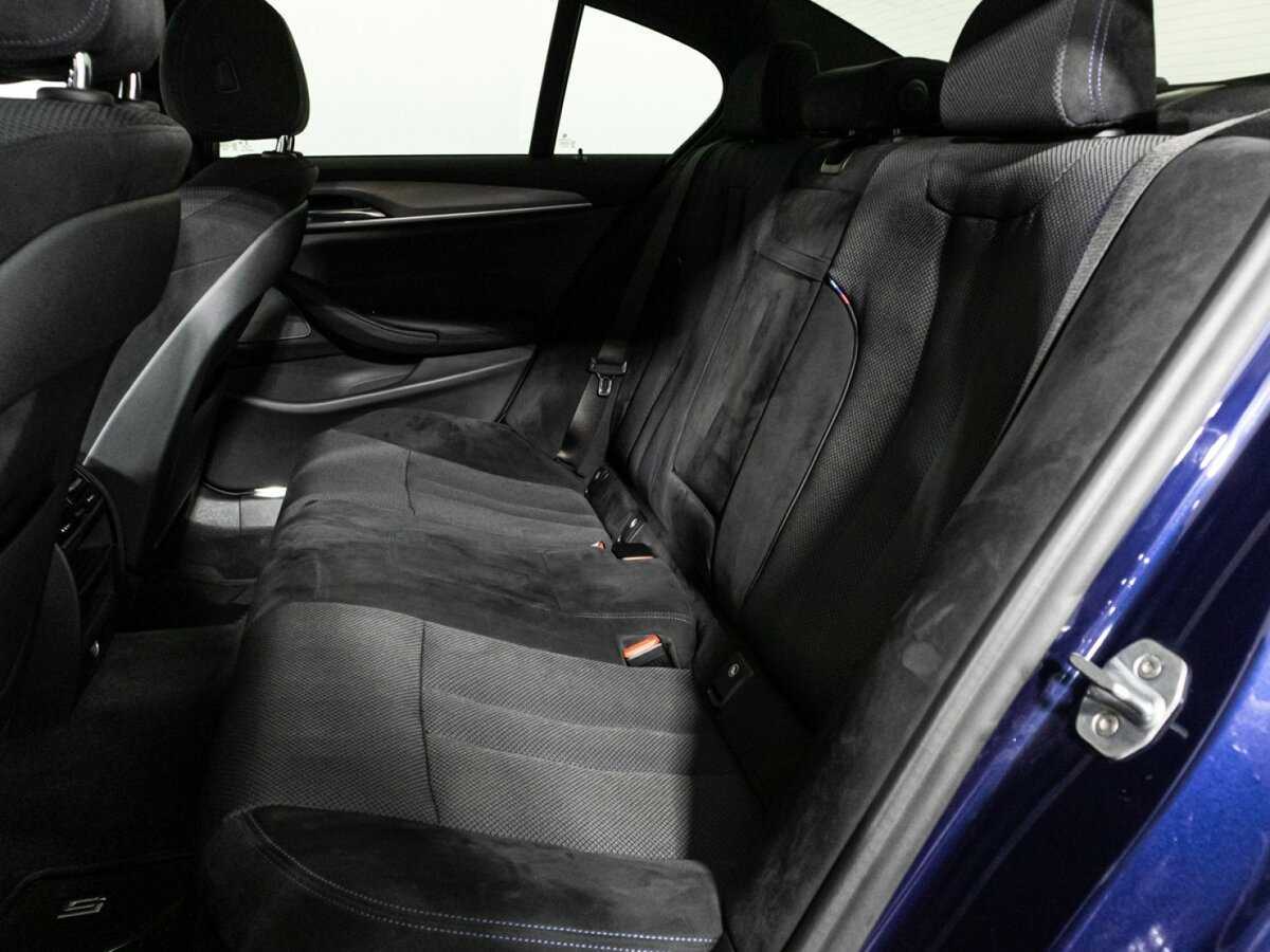 BMW 5 серии 530i xDrive, 2019 Фото №10