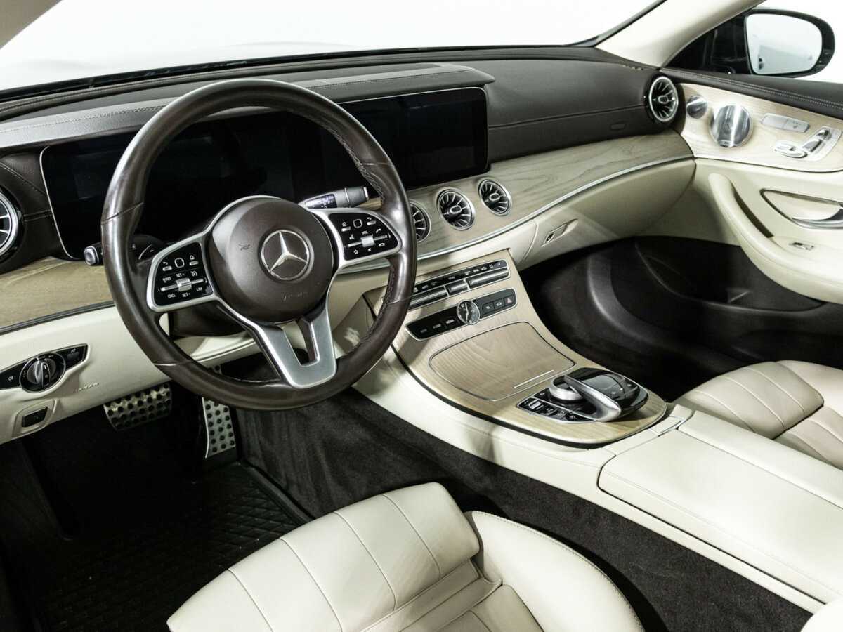 Mercedes-Benz E-Класс 200, 2019 Фото №11