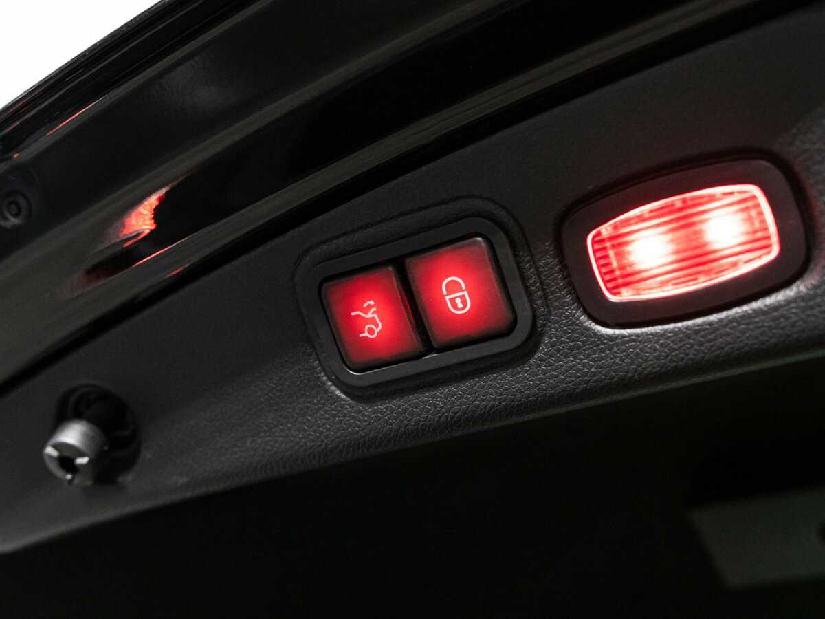 Mercedes-Benz E-Класс 200, 2019 Фото №16