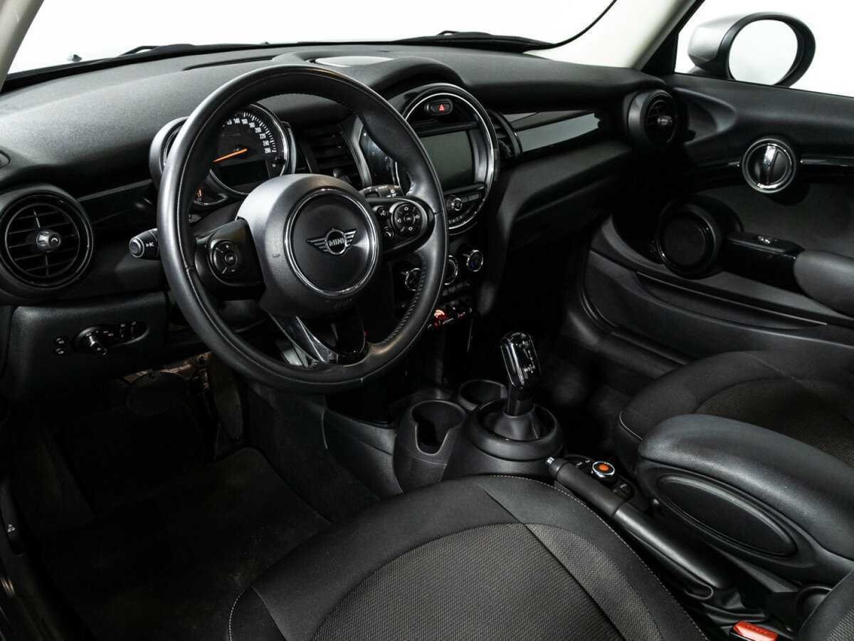 Mini Hatch Cooper, 2020 Фото №11