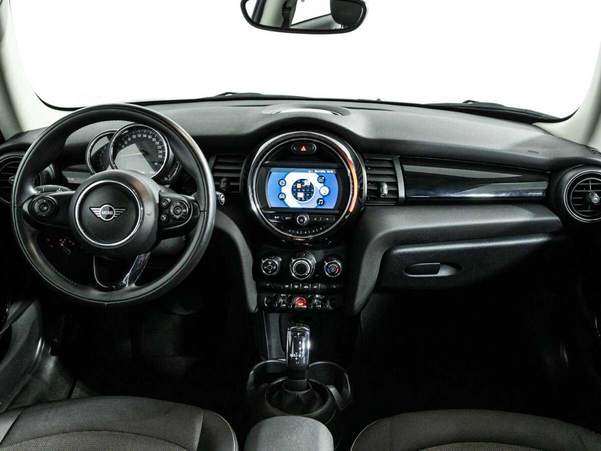 Mini Hatch Cooper, 2020 Фото №13
