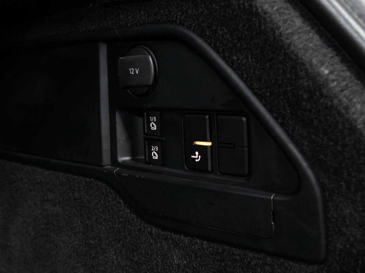 Volkswagen Touareg, 2012 Фото №19