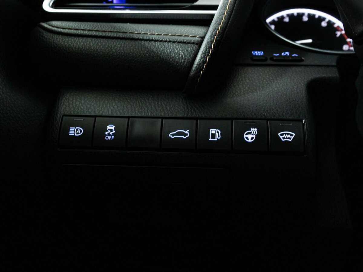 Toyota Camry, 2018 Фото №19