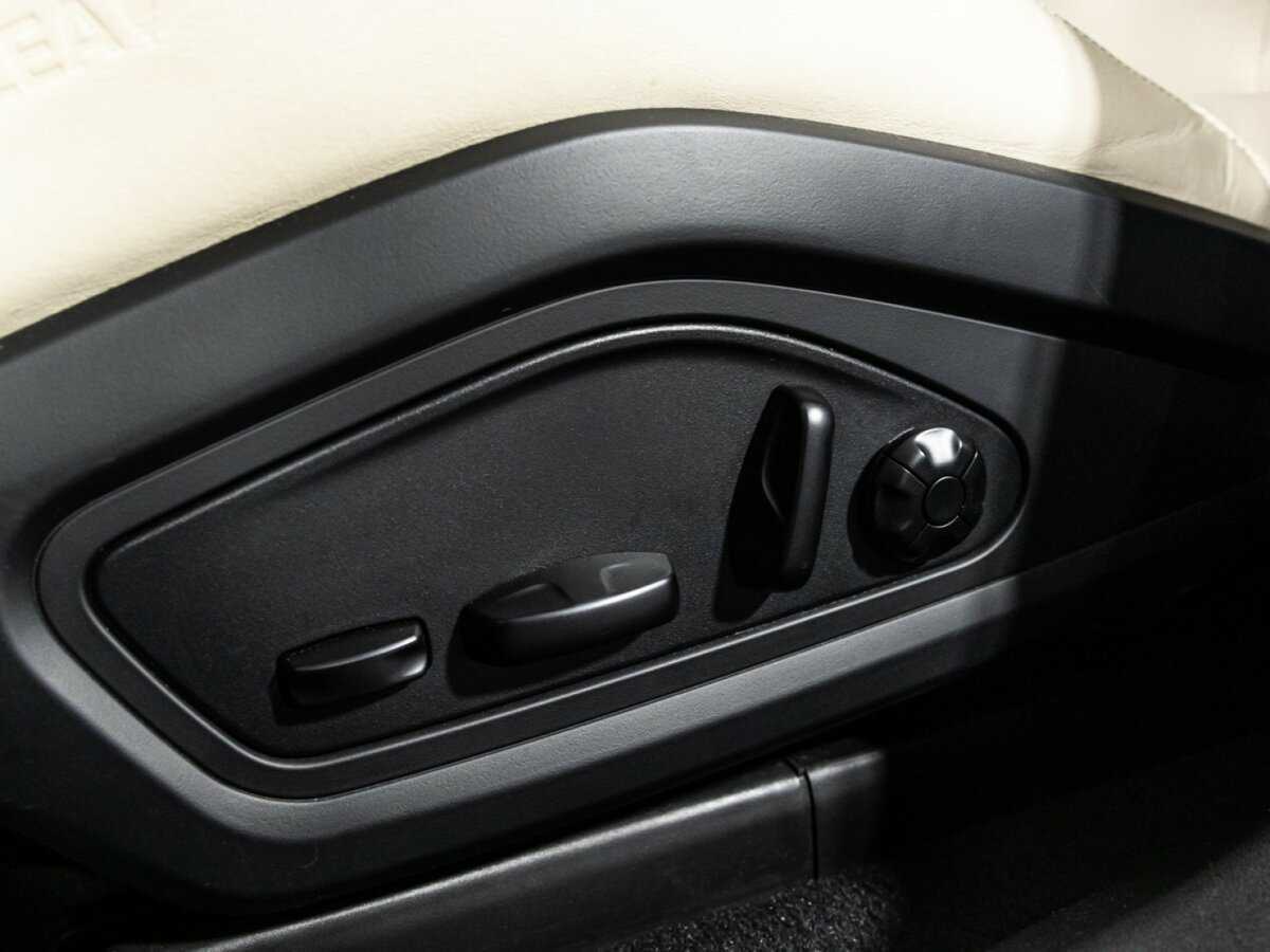 Porsche Taycan 4S, 2020 Фото №19