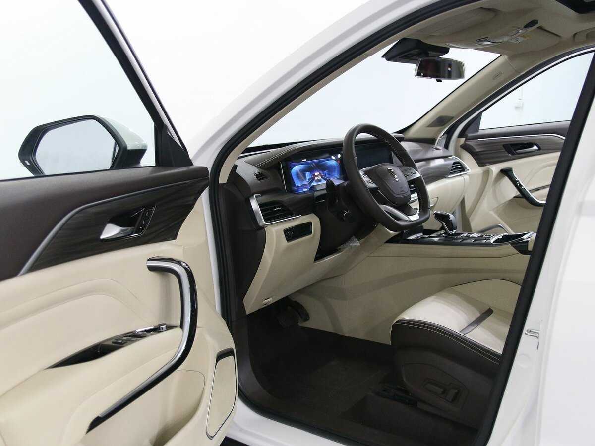 FAW Bestune T77, 2023 Фото №5