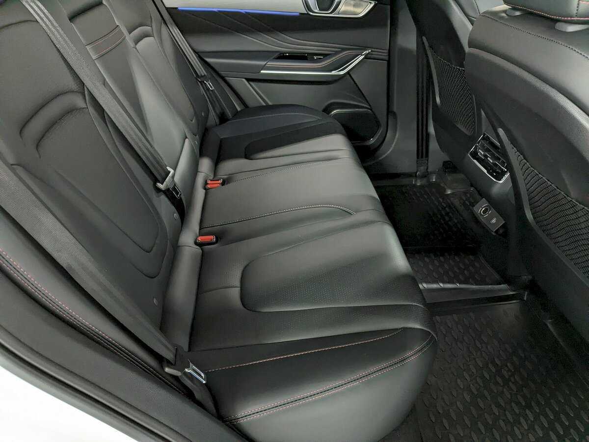 FAW Bestune T99, 2023 Фото №21