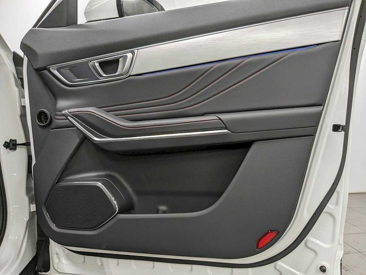 FAW Bestune T99, 2023 Фото №22