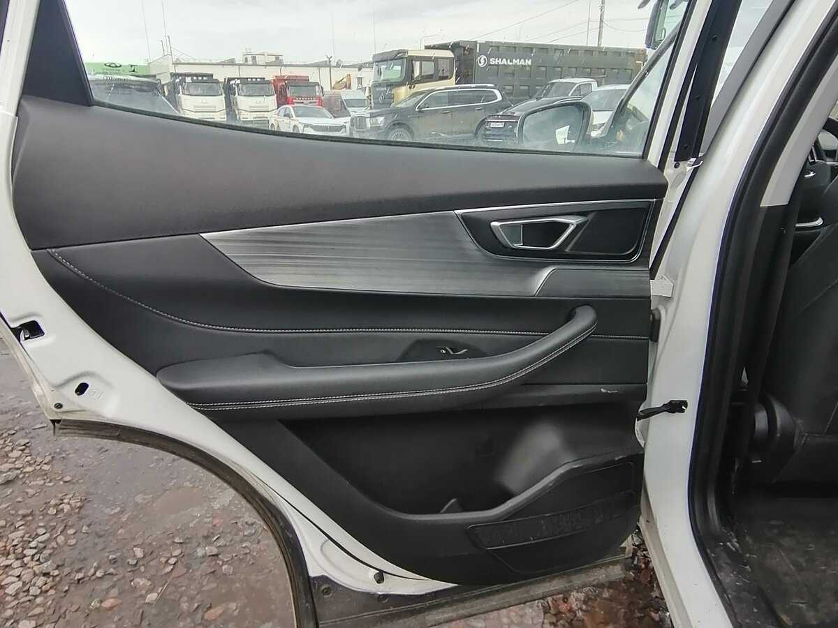 Chery Tiggo 4 Pro, 2023 Фото №17