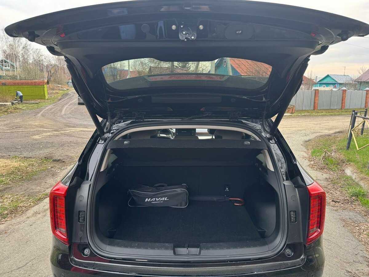 Haval Jolion, 2023 Фото №9