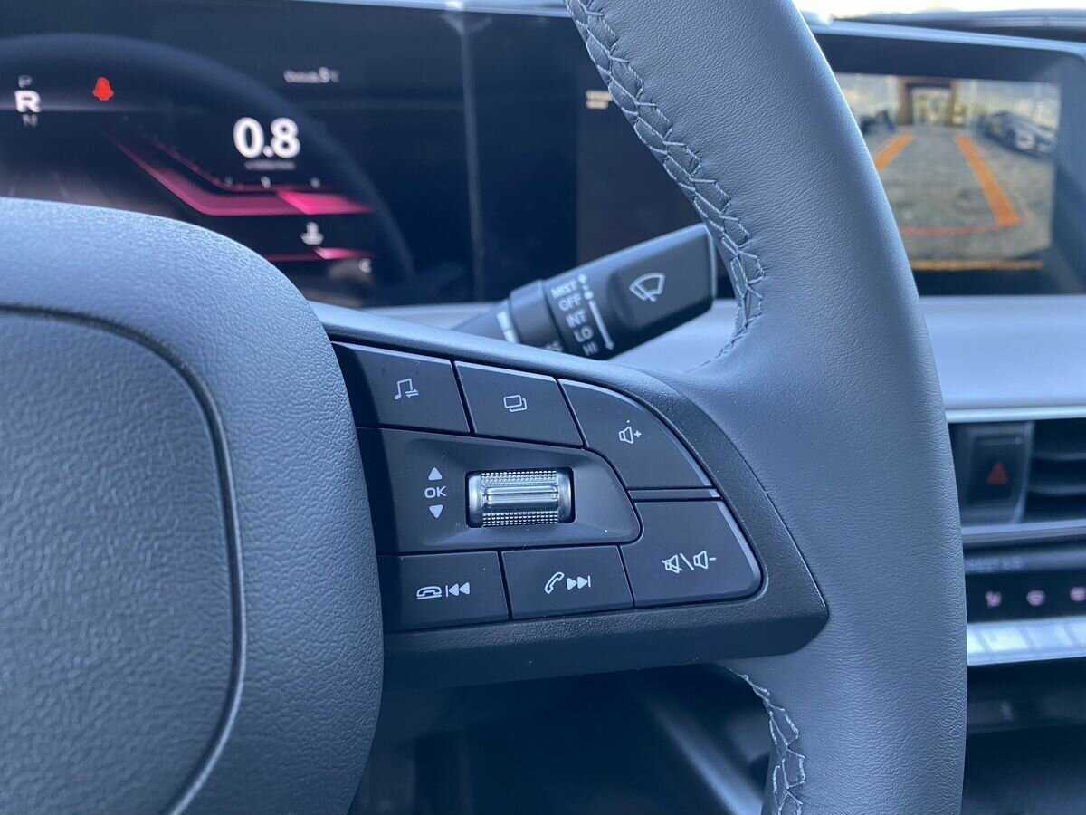 Changan UNI-T, 2023 Фото №12