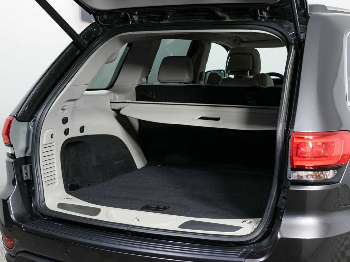 Jeep Grand Cherokee, 2018 Фото №9