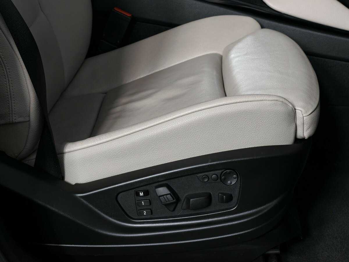 BMW X6 30d, 2010 Фото №16