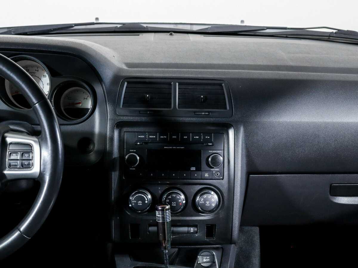 Dodge Challenger, 2013 Фото №10