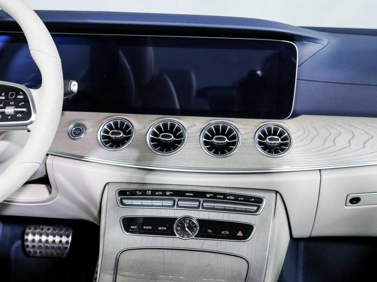 Mercedes-Benz E-Класс 450, 2019 Фото №13