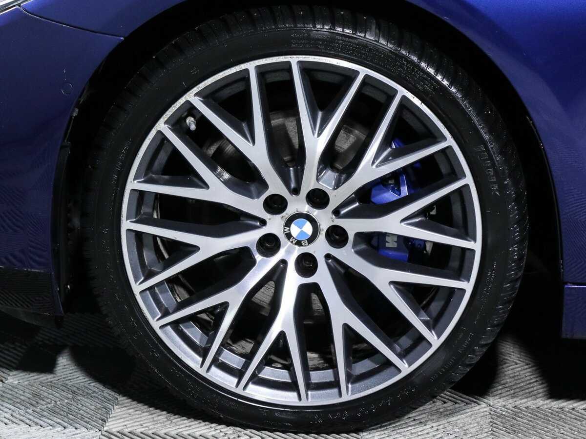 BMW 5 серии 530d xDrive, 2019 Фото №12