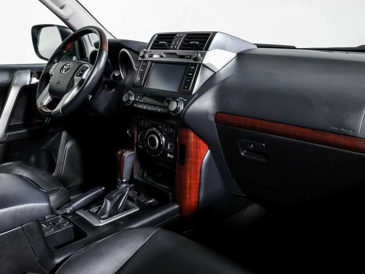 Toyota Land Cruiser Prado, 2014 Фото №9