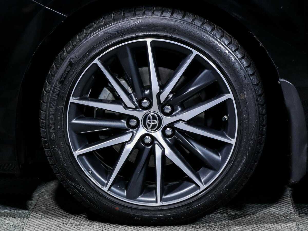 Toyota Camry, 2021 Фото №12