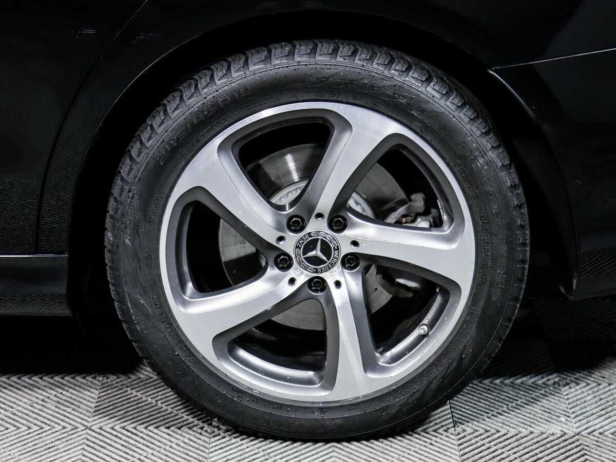 Mercedes-Benz E-Класс 350 e, 2018 Фото №12