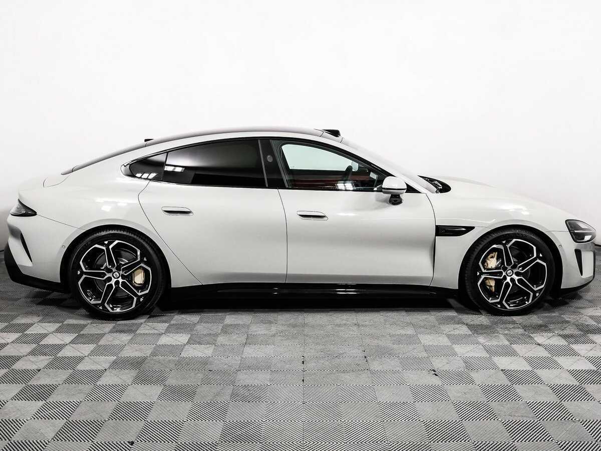 Xiaomi SU7, 2024 Фото №4