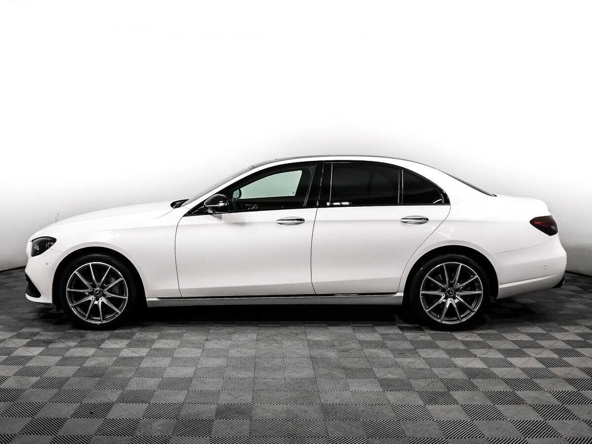 Mercedes-Benz E-Класс 300 e, 2022 - 26 355 км. | Фото №8
