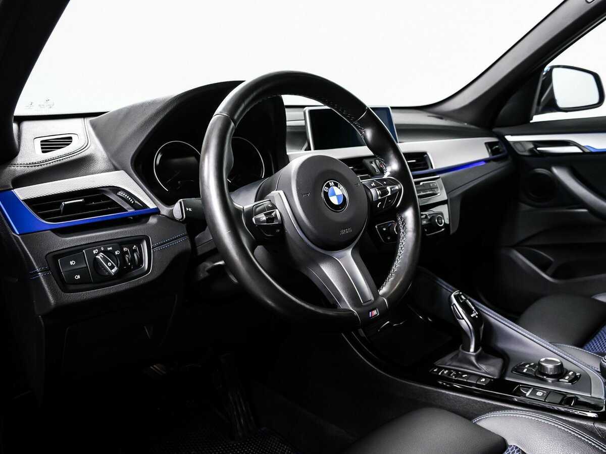 BMW X1 20i xDrive, 2020 Фото №13
