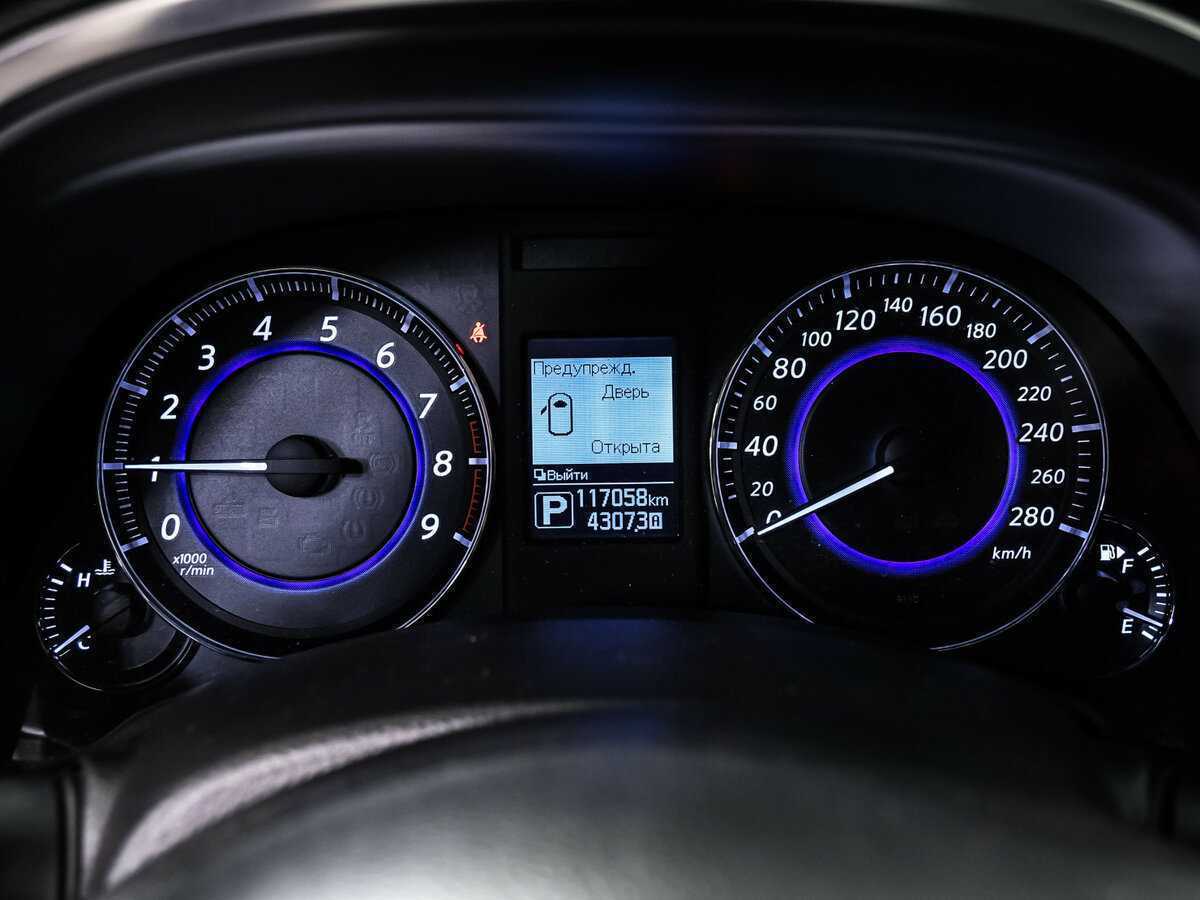 Infiniti QX70, 2017 Фото №10