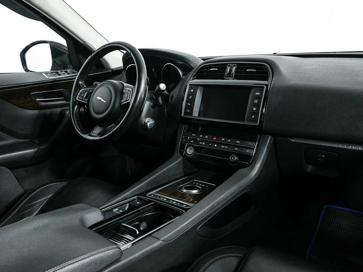 Jaguar F-Pace, 2017 - 100 248 км. | Фото №7