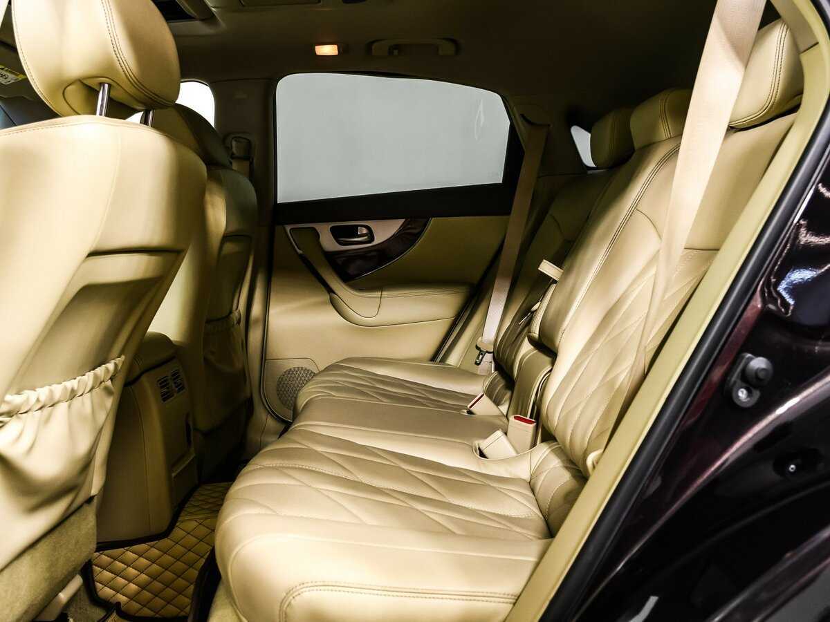 Infiniti QX70, 2015 Фото №13