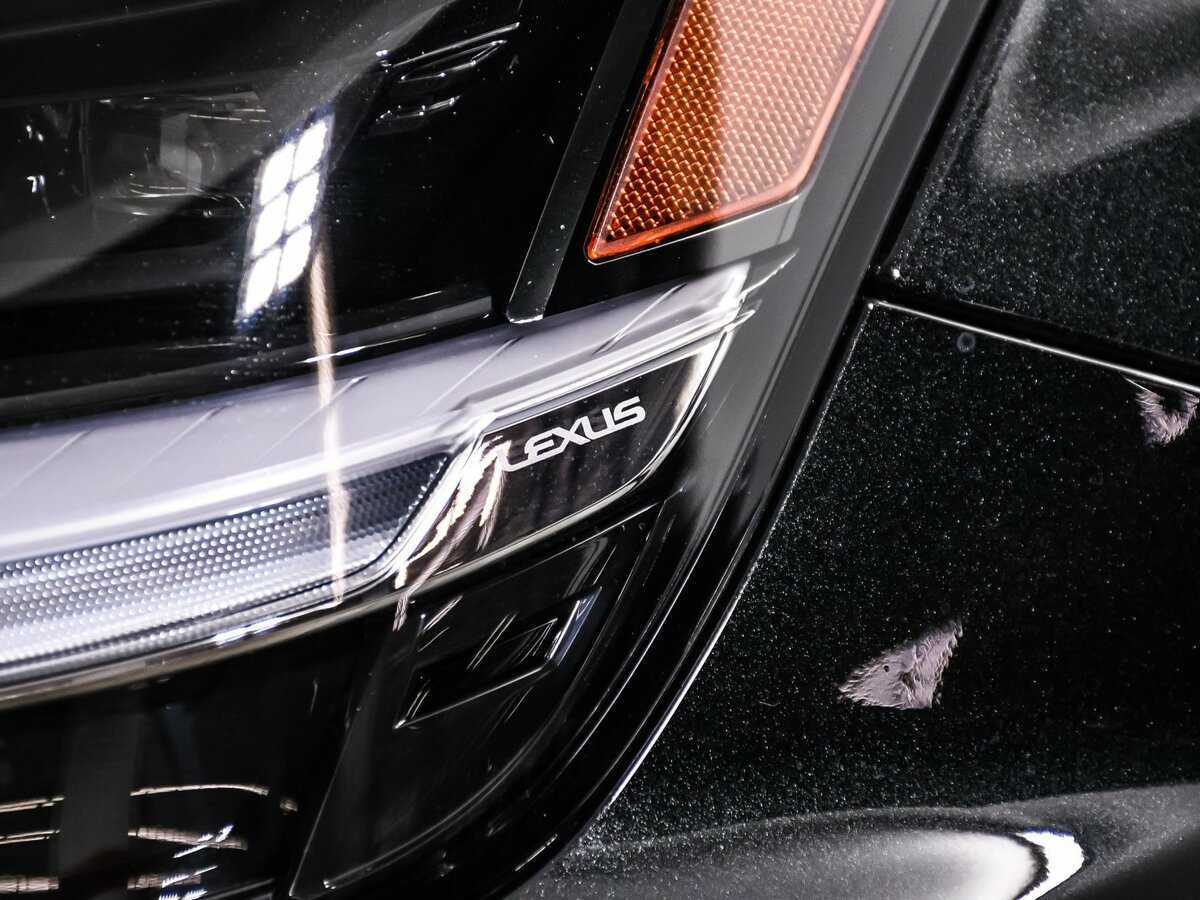 Lexus LX 600, 2023 Фото №15