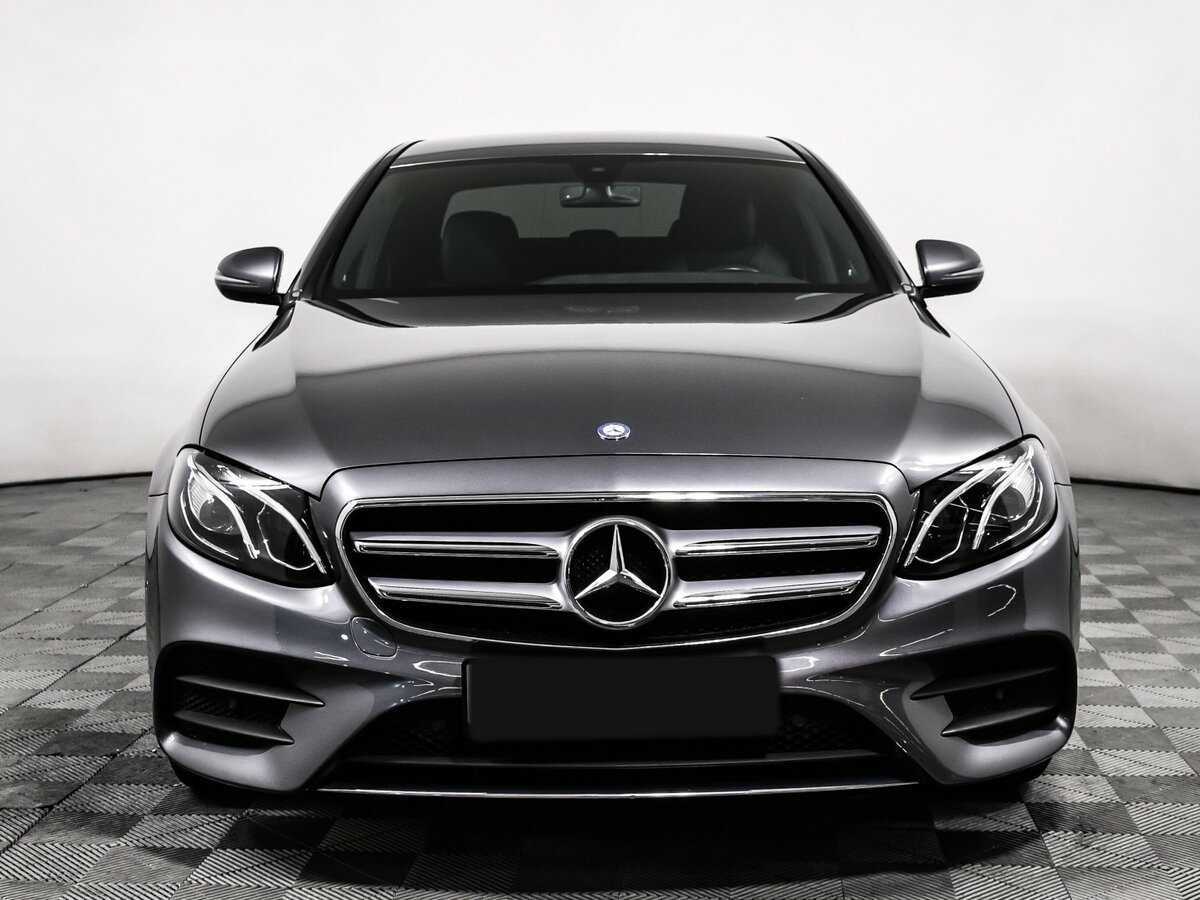 Mercedes-Benz E-Класс 220 d, 2018 - 49 037 км. | Фото №2
