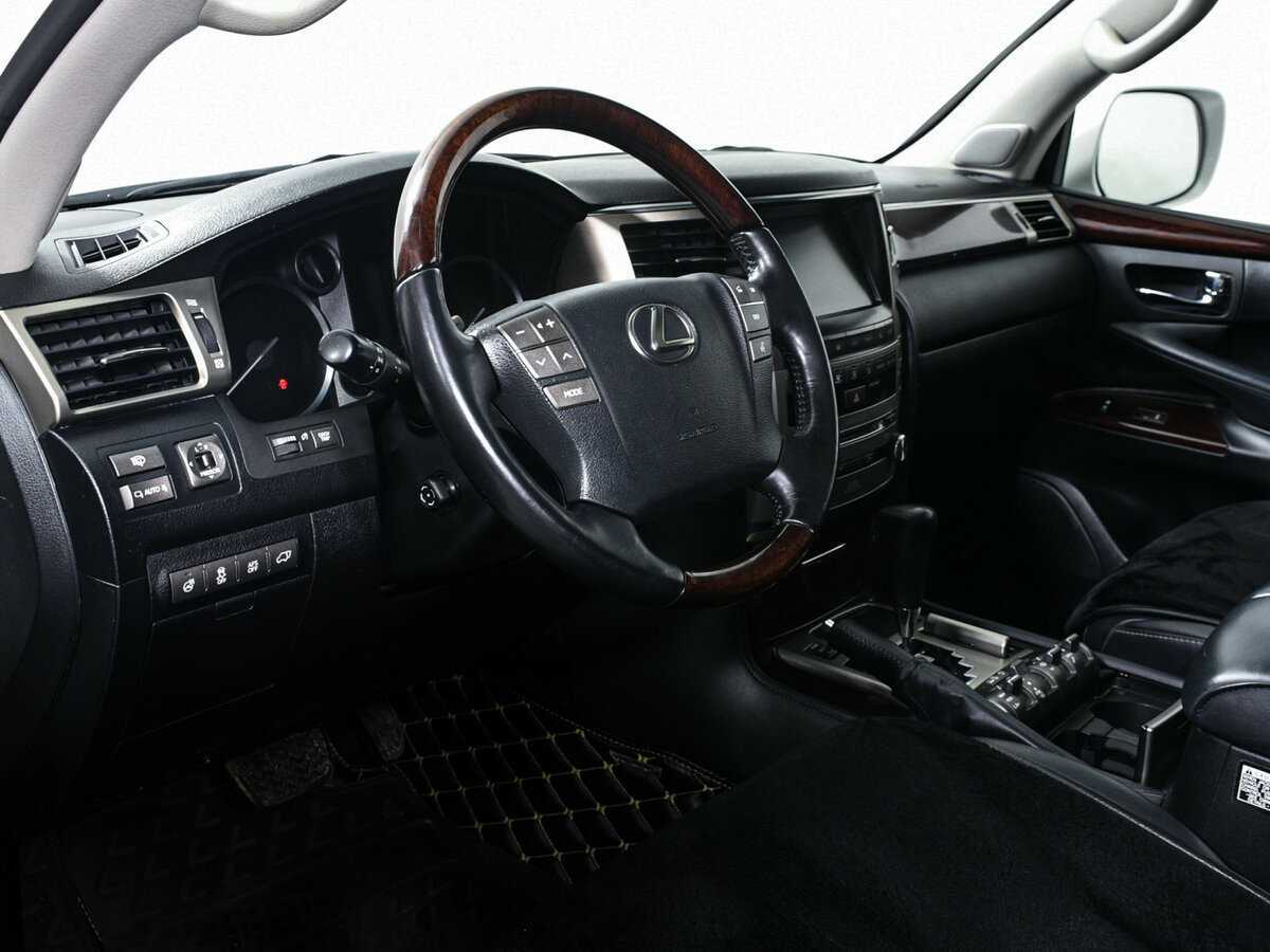 Lexus LX 570, 2015 Фото №11