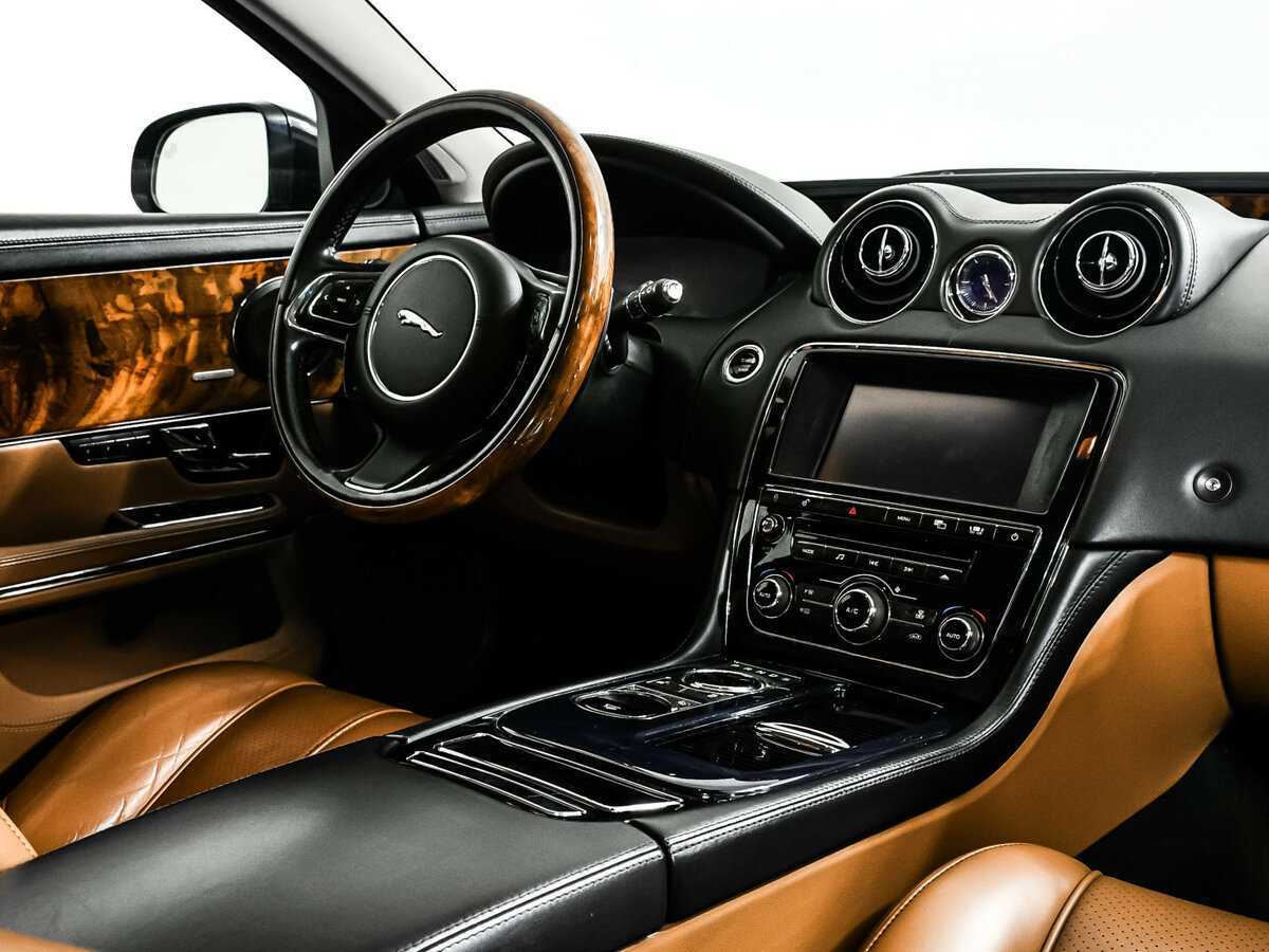 Jaguar XJ Long, 2010 Фото №9