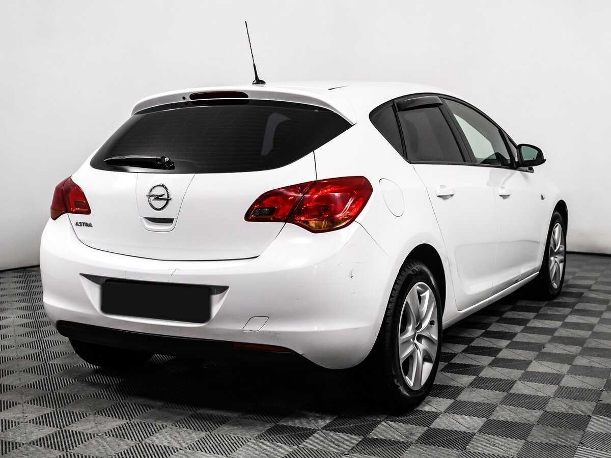 Opel Astra, 2011 - 138 440 км. | Фото №5