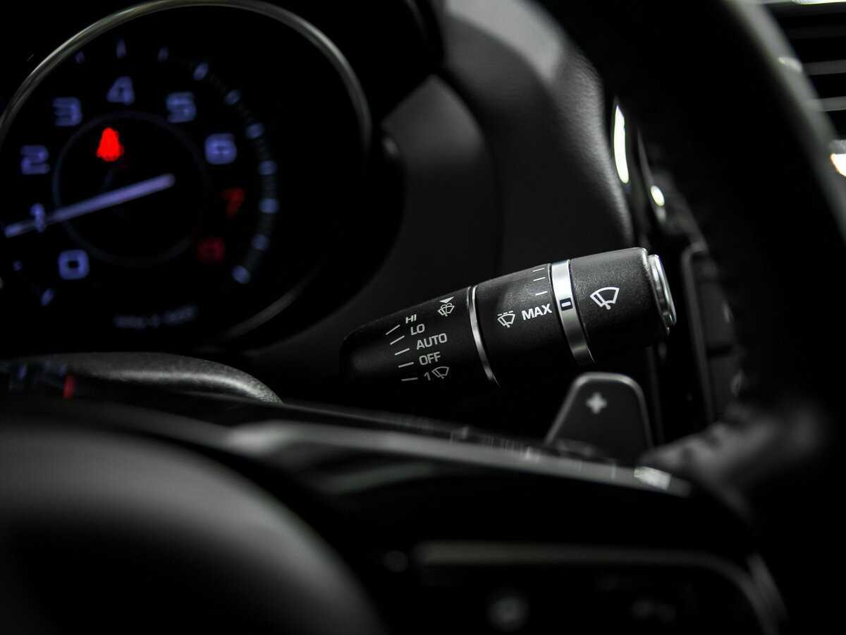 Jaguar XE, 2015 Фото №10