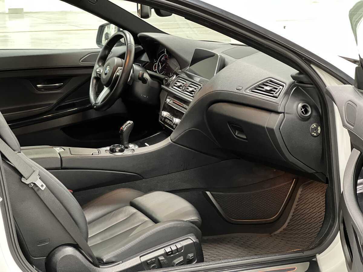 BMW 6 серии 650i xDrive, 2012 Фото №11