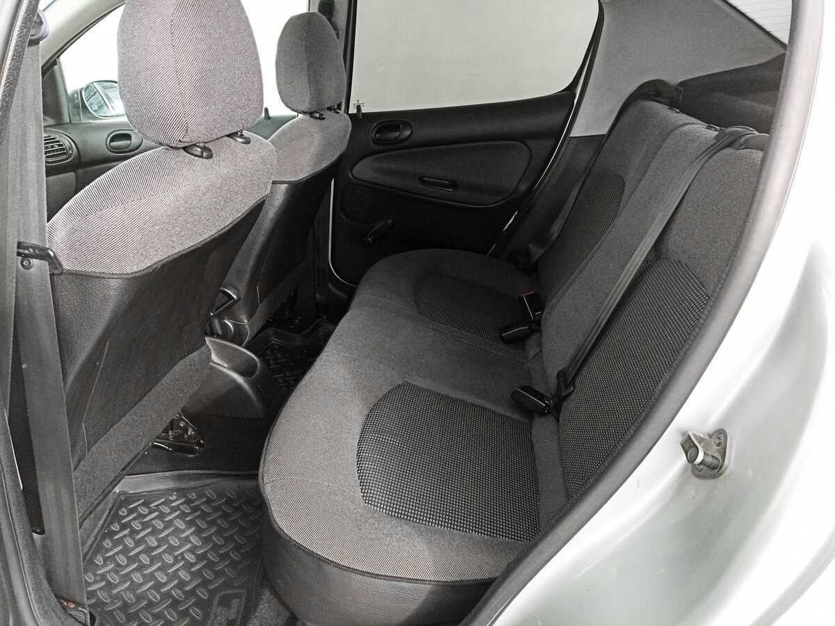 Peugeot 206, 2006 Фото №12