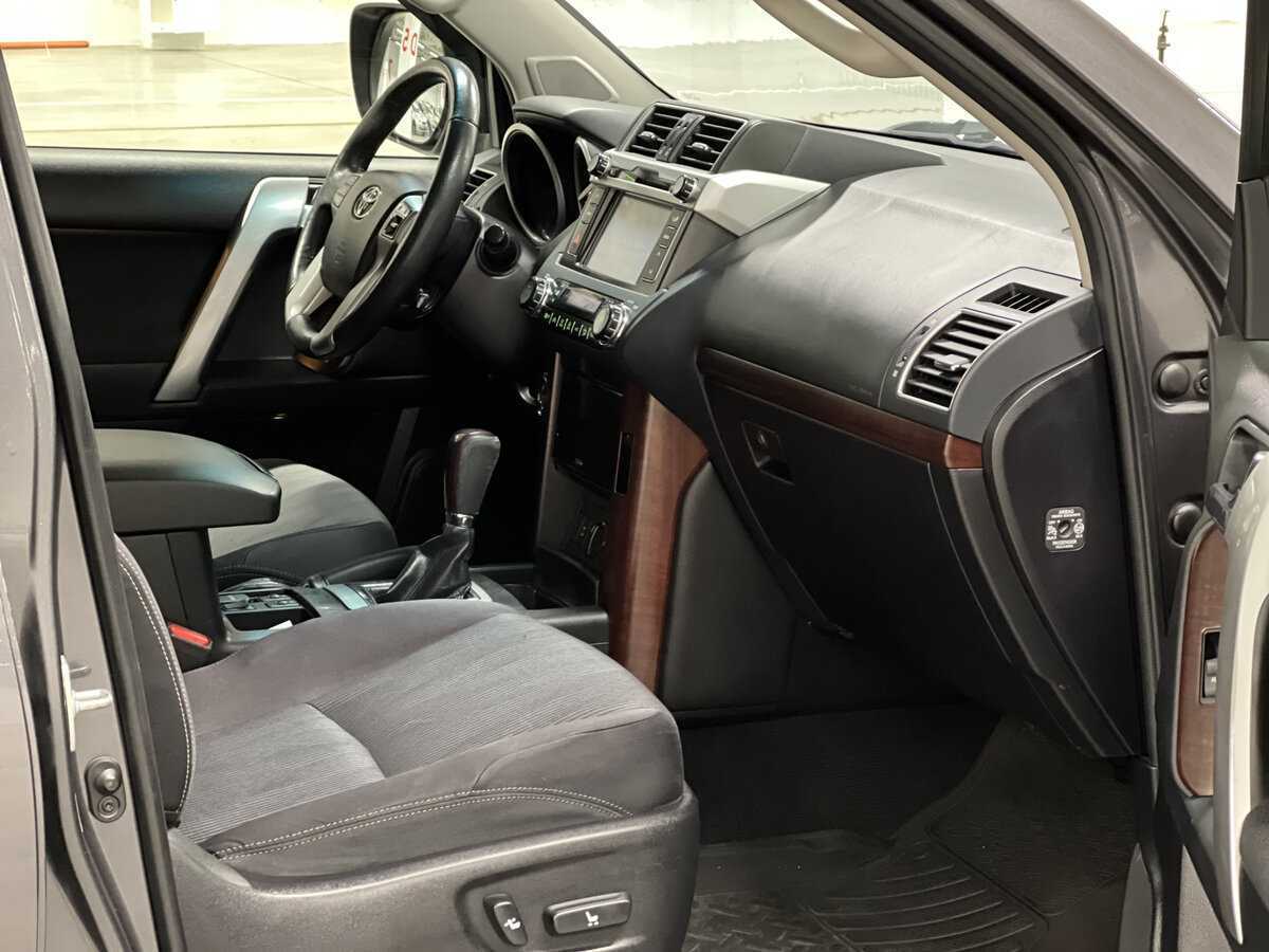 Toyota Land Cruiser Prado, 2014 Фото №11