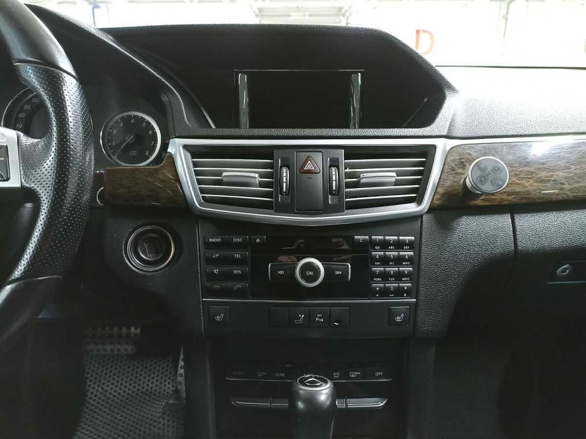 Mercedes-Benz E-Класс 200 7G-Tronic, 2011 Фото №15