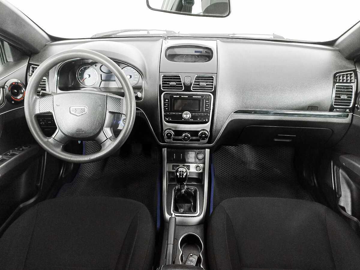 Geely Emgrand EC7, 2013 Фото №13