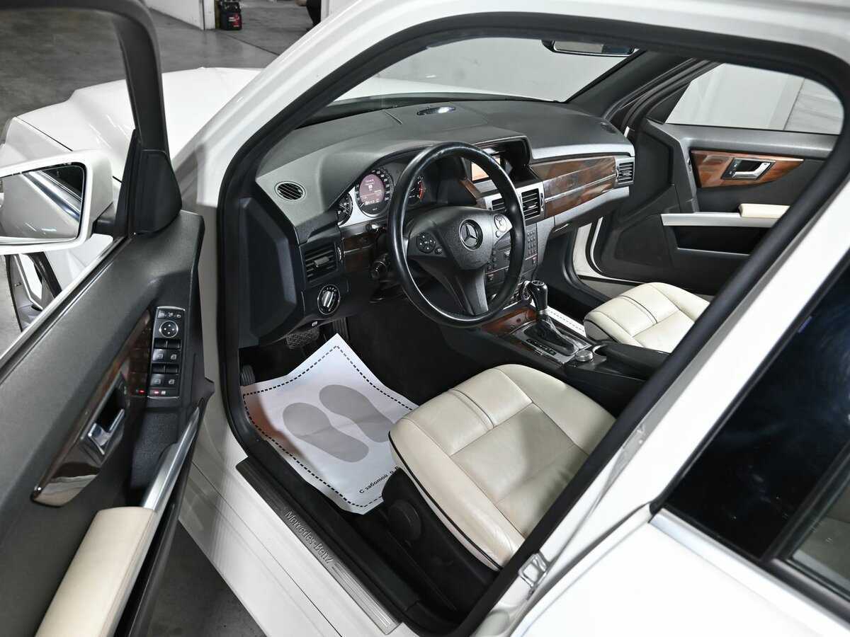 Mercedes-Benz GLK-Класс 350, 2010 Фото №8