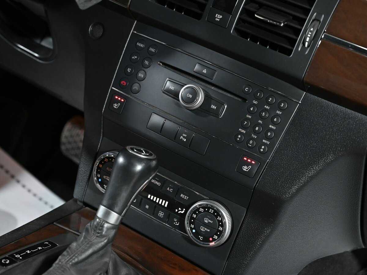 Mercedes-Benz GLK-Класс 350, 2010 Фото №11