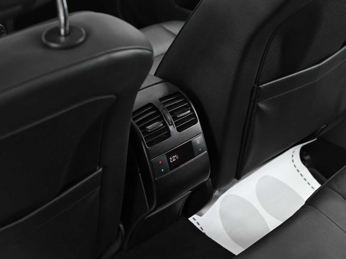 Mercedes-Benz GLK-Класс 350, 2009 Фото №16